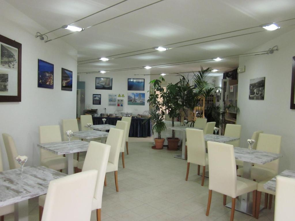 Hotel Villa Smeraldo Orbetello Exterior foto
